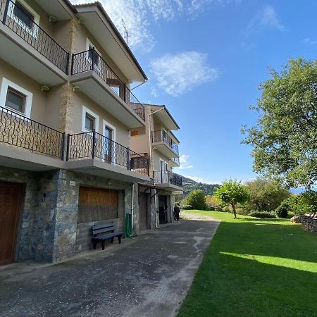 Apartament Artemis Mezonetes Kalawrita Zewnętrze zdjęcie